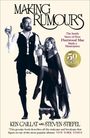 "Making Rumours", "Fleetwood Mac", "50 Years of Rumours". Zwei Personen in stilvoller Kleidung in Schwarz-Weiß.