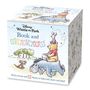 Text: "Disney Winnie the Pooh Book and Blocks." Illustration von Winnie Pooh, Ferkel auf I-Aah reitend in einer Landschaft.
