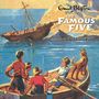 Texte: "THE FAMOUS FIVE", "CALENDAR 2027". Illustration: Kinder und ein Hund in einem Boot, im Hintergrund ein gestrandetes Schiff.