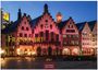 Text: "Frankfurt", "2027", "Casares Edition". Historische Gebäude im Abendlicht, beleuchtete Plätze mit Menschen draußen.
