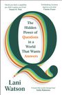 „The Hidden Power of Questions in a World That Wants Answers“ von Lani Watson. Buntes, stilisiertes „Q“ im Hintergrund.