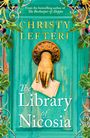 Text: "From the bestselling author of The Beekeeper of Aleppo", "CHRISTY LEFTERI", "The Library of Nicosia". Türkise Tür mit Handklopfer.