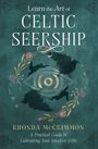 „Learn the Art of Celtic Seership“ mit floralen Elementen, Krähen und einem mystischen Auge auf grünem Hintergrund.