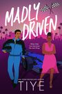 „MADLY DRIVEN“, „When fake love becomes the real thing“. Illustration: Mann im Rennanzug, Frau im pinken Kleid, Formel-1-Auto.
