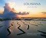 "LOUISIANA from the Sky" darüber Wolken bei Sonnenuntergang über einem Gewässer mit Zickzack-Mustern.