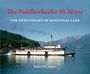 "The Paddlewheeler SS Moyie" und "The Sweetheart of Kootenay Lake" in roter und weißer Schrift. Seitenradschiff auf See.