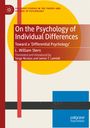 „On the Psychology of Individual Differences“ von L. William Stern. Abstrakte geometrische Formen in Gelb, Rot und Blau.