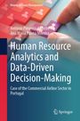 Titel: Human Resource Analytics and Data-Driven Decision-Making. Hände ordnen bunte Puzzle-Teile mit Figuren.