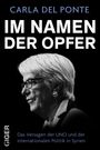"CARLA DEL PONTE IM NAMEN DER OPFER" steht oben, Foto von älterer Frau mit Brille und kurzem Haar darunter.