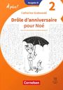 "Catherine Grabowski: Drôle d'anniversaire pour Noé. Illustration: Junge mit Regenschirm, Hase mit Partyhut. Orange-weißes Design."