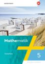 „Mathematik Förderheft 5 Mecklenburg-Vorpommern“. Strandkörbe an einem sonnigen Sandstrand mit Meer im Hintergrund.