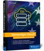 „Sovereign Cloud“, Leitfaden für Systemarchitekten und CTOs. Bunter Hintergrund mit Wolken- und Server-Symbolen.
