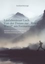 Text: Burkhard Boenigh – Laufabenteuer Lech. Silhouette eines Läufers vor nebeliger Berglandschaft.