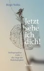 „Jetzt sehe ich dich!“, Birgit Nobis, Roman. Verwelkte Blume mit filigranem Skelett auf sanftem Farbverlauf.