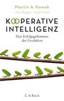 "Kooperative Intelligenz" von Martin A. Nowak und Roger Highfield. Ameisen tragen Blätter über Zweige. C.H.Beck.