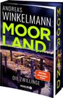 Text: "Andreas Winkelmann, Moorland, Die Zwillinge, SPIEGEL Bestseller-Autor, Thriller." Ein düsterer Holzweg im Moor.