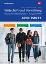"Wirtschaft und Verwaltung", "ARBEITSHEFT". Vier junge Leute gehen lachend entlang eines Flurs.