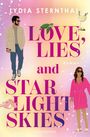 „LOVE, LIES and STAR LIGHT SKIES“ von Lydia Sternthal. Eine Frau und ein Mann in modischer Kleidung vor einem bunten Hintergrund.