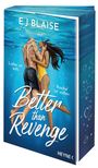 "Liebe ist süß. Rache ist süßer. Better than Revenge." Illustration eines Paares unter Wasser, sie umarmen sich.