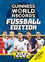 "GUINNESS WORLD RECORDS", "FUSSBALL EDITION", "2027". Fünf Fußballspieler in Aktion vor blauem Hintergrund.