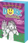 Text: "Rachel Renée Russell, DORK Diaries, Nikkis (nicht ganz so) bezauberndes Märchen." Illustration eines Mädchens mit Krone vor einem Schloss.