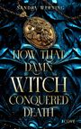"HOW THAT DAMN WITCH CONQUERED DEATH" in goldener Schrift vor blauem, ornamentalem Hintergrund; eine Goldkette.