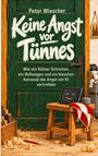 Ein grüner Holztorhintergrund, ein Hocker mit einem lächelnden Tablet, Holzspäne und ein rotes Narrenkäppchen.
