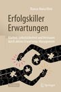 "Erfolgskiller Erwartungen" – Buchcover; zwei Puzzlefiguren reichen sich Teile zu, vor beigem Hintergrund.