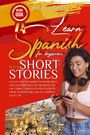 Text: "Learn Spanish for beginners with Short Stories." Frau mit Kopfhörern, lächelnd, hält ein Smartphone. Hintergrund: Stadtbild.