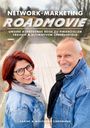 NETWORK-MARKETING ROADMOVIE. Unsere aufregende Reise zu finanzieller Freiheit & ultimativem Lebenserfolg. Ein Paar lächelt.