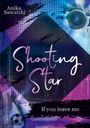 Text: "Anika Sawatzki, Shooting Star, If you leave me." Farben: Blau, Lila. Elemente: Kamera, Sterne, Fußballdetail.