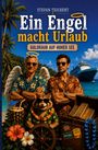 Text: "Ein Engel macht Urlaub - Goldraub auf hoher See". Zwei Männer in Hawaiihemden und Sonnenbrillen, Palmen, Kreuzfahrtschiff.