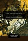 "Julia - Der Fluss des Lebens" ist der Titel, mit abstrakten goldenen und grünen Mustern im Hintergrund.