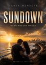 Text: "Tanja Wünsche SUNDOWN Wenn wir uns finden ROMANTIC THRILLER". Ein Paar steht an der Küste bei Sonnenuntergang.