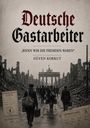 „Deutsche Gastarbeiter“, „Wenn wir die Fremden waren“, Güven Korkut; Männer in zerstörter Stadt, 1945.