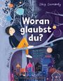 "Woran glaubst du?" steht groß. Darunter: "Mein Gott, dein Gott, kein Gott". Illustration: Kind im Baum über einer Stadt.