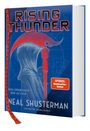 "Rising Thunder", "Das Erwachen der Scythe", Neal Shusterman; rote Sichel auf blauem Hintergrund, "Spiegel Bestseller".