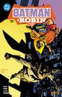 BATMAN & ROBIN, BAND 2 VON 2, DAS ERSTE JAHR, zeigt Batman und Robin, die über eine Stadt fliegen.