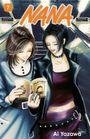 „NANA“ und „Ai Yazawa“ stehen groß. Zwei Frauen lesen einen Fahrplan. Modernes Manga-Cover mit stilvollen Outfits.