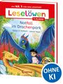 "Notfall im Drachenpark" von Stütze & Vorbach. Ein Kind mit zwei bunten Drachen in einer grünen Landschaft.