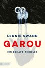 LEONIE SWANN. GAROU. EIN SCHAFS-THRILLER. Illustration: Ein Widder steht im Schnee mit langem Schatten auf einem schwarzen Himmel.