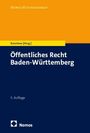 "Öffentliches Recht Baden-Württemberg, 5. Auflage" steht auf einem blau-gelben Buchcover. Unten ein Nomos-Logo.