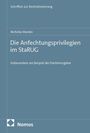 Buchtitel: "Die Anfechtungsprivilegien im StaRUG" von Nicholas Mackes. Logo: Nomos Verlag.