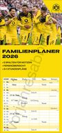 FAMILIENPLANER 2026: 5 SPALTEN FÜR NOTIZEN, FERIENÜBERSICHT, 3+1 STUNDENPLÄNE. Fußballspieler jubeln, BVB-Logo oben rechts.