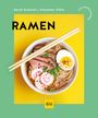 "RAMEN" oben, darunter Schüssel mit Nudeln, Ei, Fleisch und Stäbchen auf gelbem Hintergrund, grüner Rand.