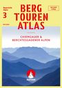 "BERG TOUREN ATLAS, Chiemgauer & Berchtesgadener Alpen. Logo: Weiße Bergspitze in rotem Kreis. Silhouetten blauer Berge."
