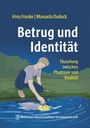 "Betrug und Identität", "Täuschung zwischen Phantasie und Realität". Illustration: Person kniet am Wasser, berührt das Spiegelbild.
