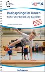 "Basissprünge im Turnen. Sicher über Geräte und Barrieren. Zielgruppe 6–18 Jahre. Junge springt über Hindernis in Turnhalle."