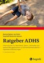 „Ratgeber ADHS“ von Manfred Döpfner, Jan Fröhlich und Tanja Wolff Metternich-Kaizman. Junge schaukelt kopfüber.