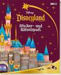 Disneyland Resort Sticker- und Rätselspaß. Illustration eines bunten Schlosses mit Sternen auf lila Hintergrund.